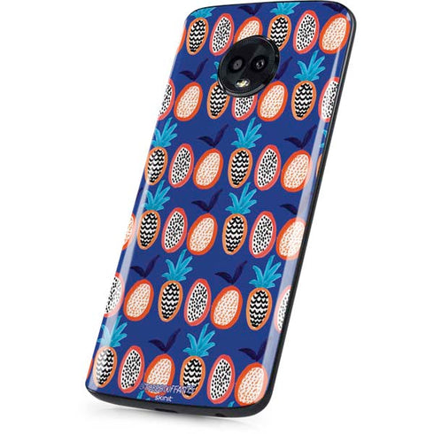 Bouffants and Broken Hearts Weird Fruits Moto G6 Skin