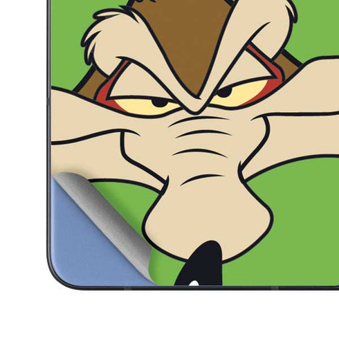 Looney Tunes Wile E Coyote Zoomed In Galaxy Z Fold5 5G Skin