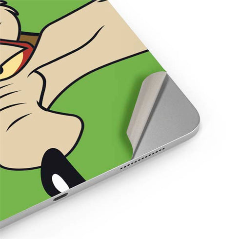 Looney Tunes Wile E Coyote Zoomed In iPad Pro 13in M4 (2024) Skin