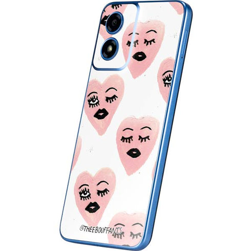 Bouffants and Broken Hearts Winking Hearts Moto G Play 4G (2024) Skin