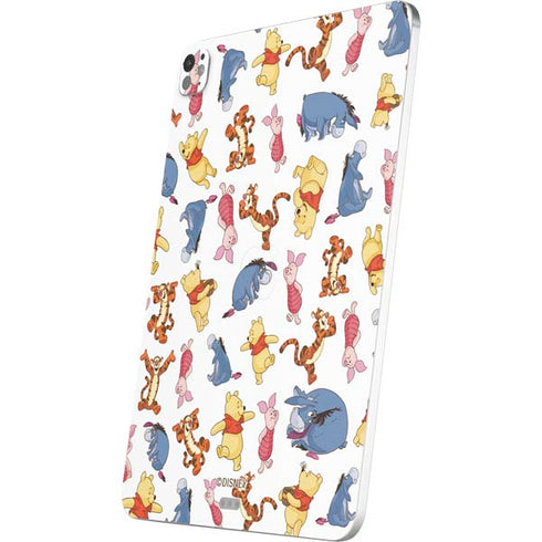 Disney Winnie the Pooh Character Pattern iPad Pro 13in M4 (2024) Skin
