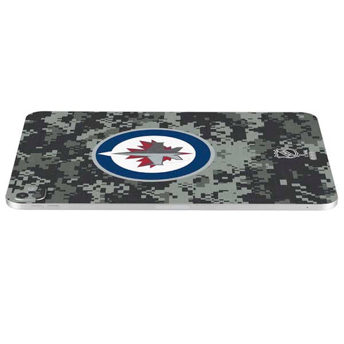 NHL Winnipeg Jets Camo iPad Pro 13in M4 (2024) Skin