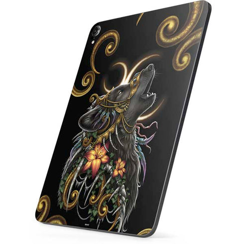 Wolf Howling by Sarah Richter Apple iPad Pro Skin