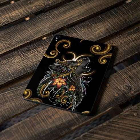 Wolf Howling by Sarah Richter Apple iPad Pro Skin