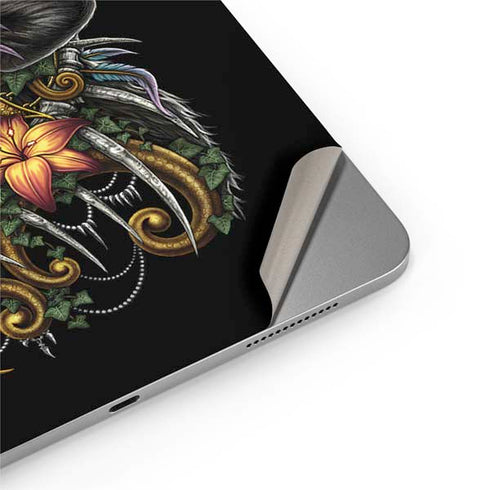 Wolf Howling by Sarah Richter Apple iPad Air Skin