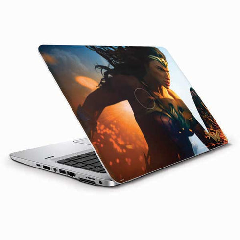 DC Comics Wonder Woman Action Pose Poster HP Elitebook Skin