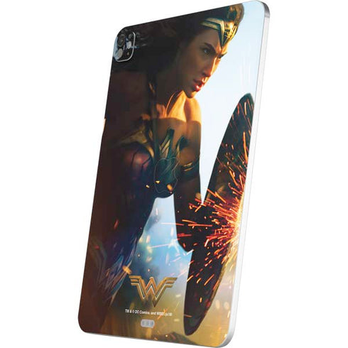 DC Comics Wonder Woman Action Pose Poster iPad Pro 13in M4 (2024) Skin