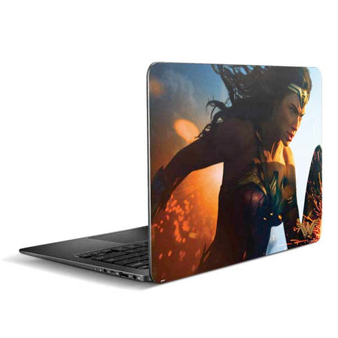 DC Comics Wonder Woman Action Pose Poster Zenbook UX305FA 13.3in Skin