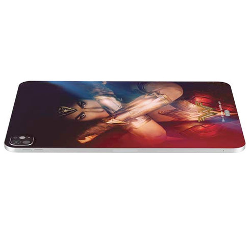 DC Comics Wonder Woman Profile Character Poster iPad Pro 13in M4 (2024) Skin