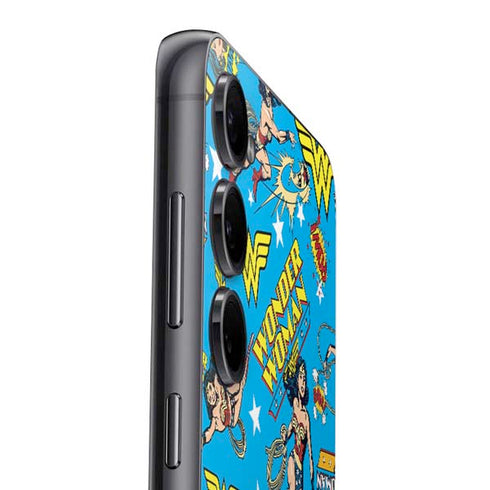 DC Comics Wonder Woman Action pose pattern Galaxy S24 Plus Skin
