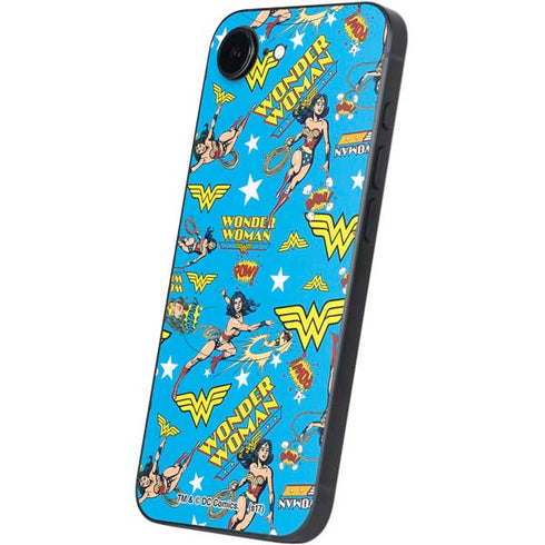 DC Comics Wonder Woman Action pose pattern iPhone 16e Skin