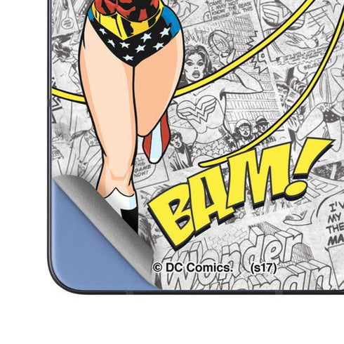 DC Comics Wonder Woman Classic Action Pose Galaxy Z Fold5 5G Skin