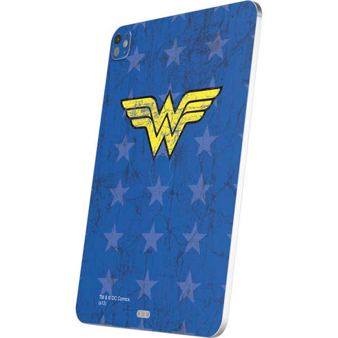 DC Comics Wonder Woman Emblem on Flag iPad Pro 13in M4 (2024) Skin
