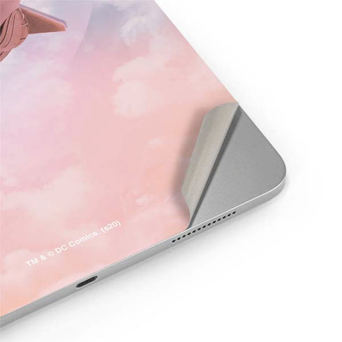 Wonder Woman 1984 (2020) Flying Pose iPad Pro 13in M4 (2024) Skin
