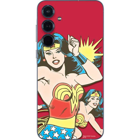 DC Comics Wonder Woman Vintage Action pose Galaxy A55 5G Skin