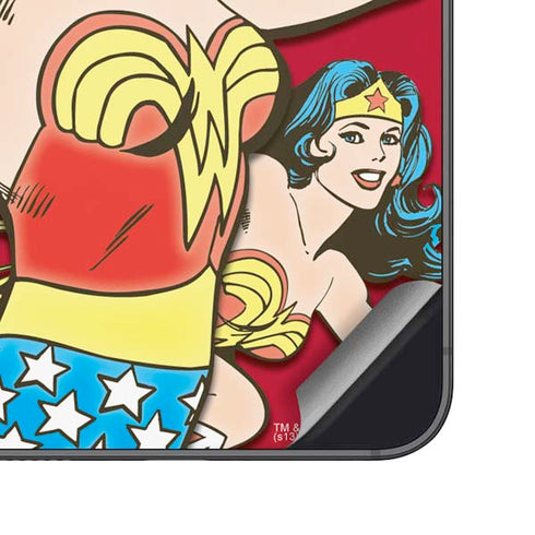 DC Comics Wonder Woman Vintage Action pose Galaxy S24 Skin