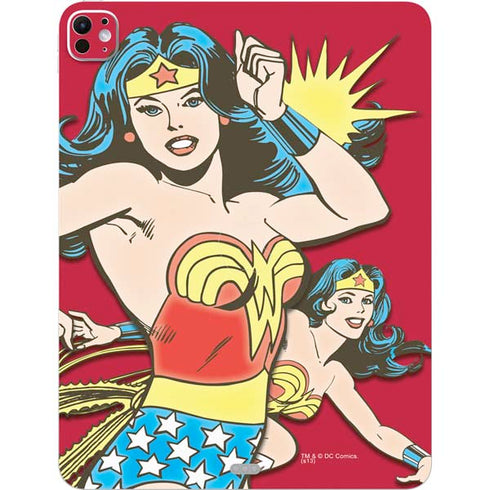 DC Comics Wonder Woman Vintage Action pose iPad Pro 13in M4 (2024) Skin