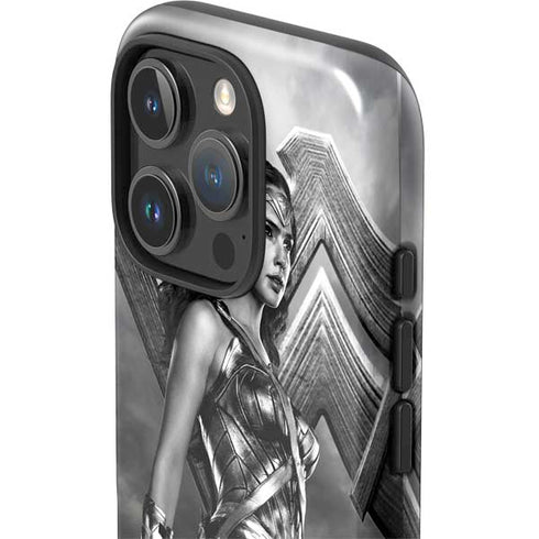 The Justice League (2017) Wonder Woman Poster iPhone 16 Pro Impact Case