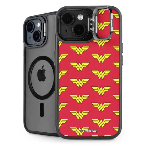 DC Comics Wonder Woman Logo Pattern iPhone 15 Plus Kickstand Case