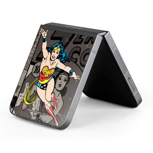 DC Comics Wonder Woman Vintage pose pattern Galaxy Z Flip6 Skin