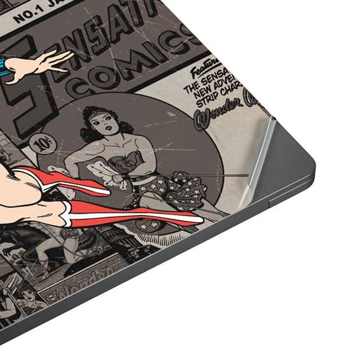 DC Comics Wonder Woman Vintage pose pattern Surface Laptop 7 13.8in Skin