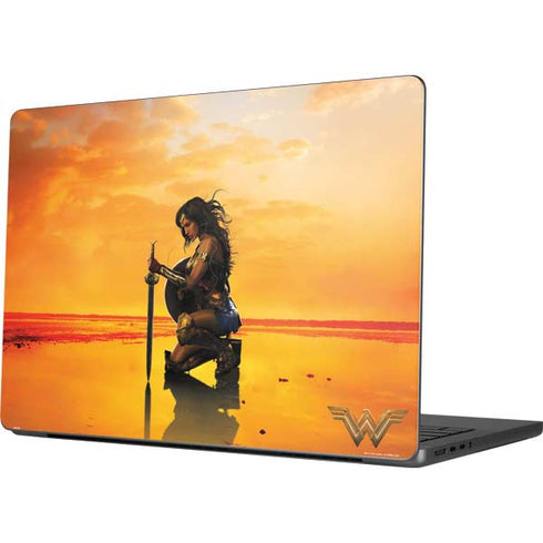 DC Comics Wonder Woman Character Movie Poster Apple MacBook Pro 14-inch Skin