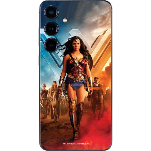 DC Comics Wonder Woman Main characters Poster Galaxy S25 Plus Skin