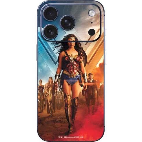 DC Comics Wonder Woman Main characters Poster iPhone 17 Pro Skin