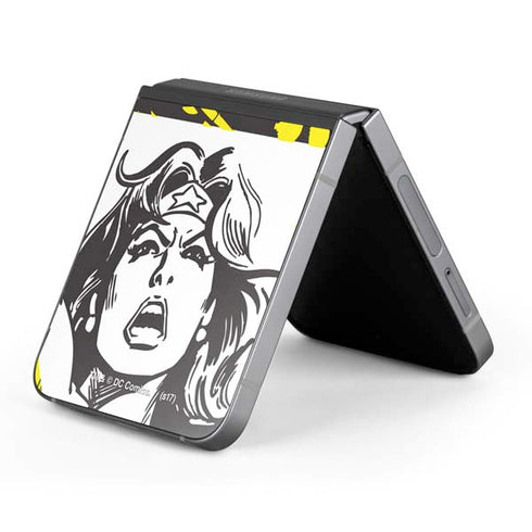 DC Comics Wonder Woman Vintage Comic Art Galaxy Z Flip6 Skin