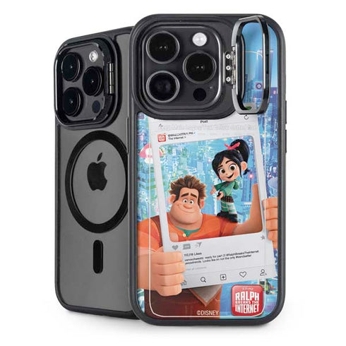 Disney Wreck-it Ralph and Vanellope Instagram Pose iPhone 15 Pro Kickstand Case