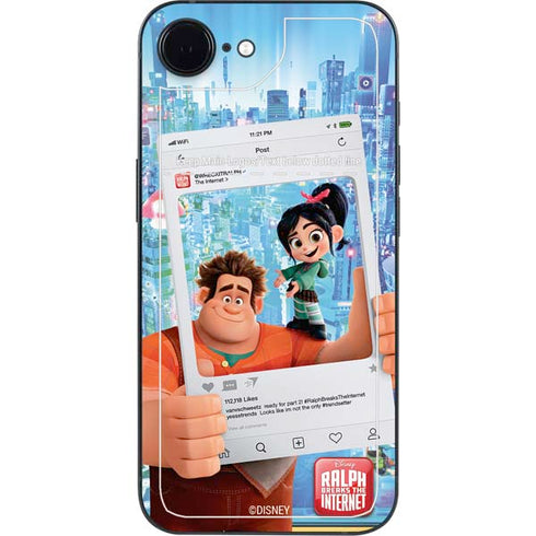Disney Wreck-it Ralph and Vanellope Instagram Pose iPhone 16e Skin
