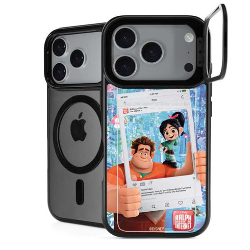 Disney Wreck-it Ralph and Vanellope Instagram Pose iPhone 18 Pro Kickstand Case