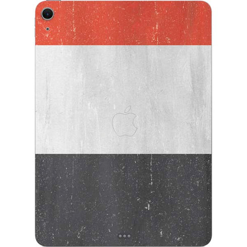 Yemen Flag Distressed Apple iPad Air Skin