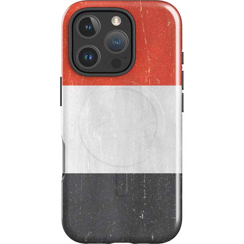Yemen Flag Distressed iPhone 16 Pro Magsafe Impact Case