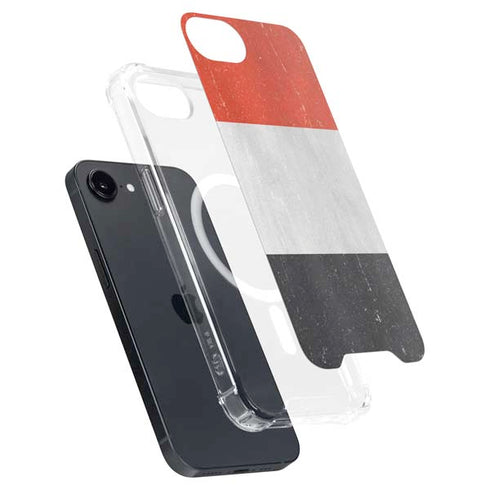 Yemen Flag Distressed iPhone 16e MagSafe Case
