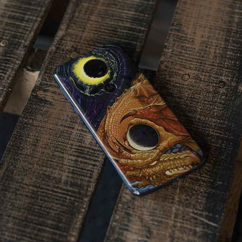 Yin Yang Dragon by Ed Beard Jr Moto E5 Plus Skin