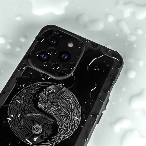 Liquid Blue Yin Yang Music Skulls iPhone 15 Pro Waterproof Case