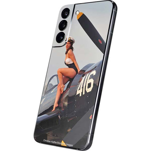 1940s Navy Pin-Up Girl On Corsair Fighter Plane Galaxy S22 Plus Skin