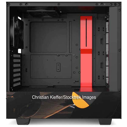 1940s Navy Pin-Up Girl On Corsair Fighter Plane NZXT H510 Compact ATX Mid-Tower Case Skin