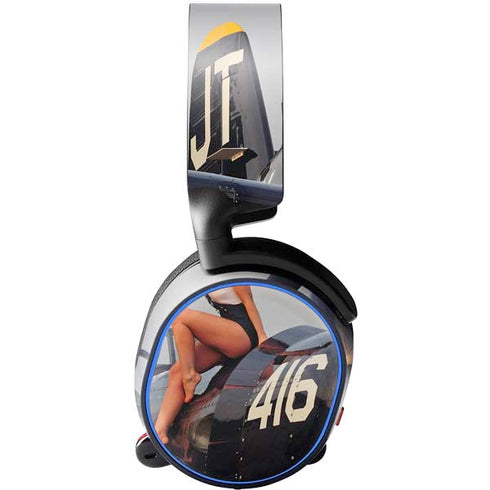 1940s Navy Pin-Up Girl On Corsair Fighter Plane SteelSeries Arctis 5 Skin