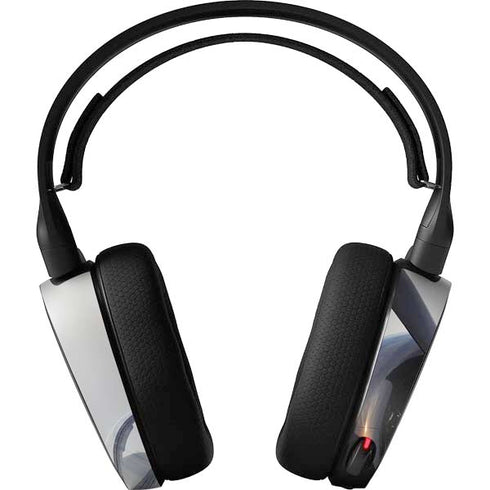 1940s Navy Pin-Up Girl On Corsair Fighter Plane SteelSeries Arctis 5 Skin