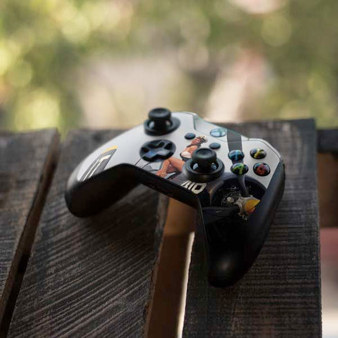 1940s Navy Pin-Up Girl On Corsair Fighter Plane Xbox One Elite Controller Skin