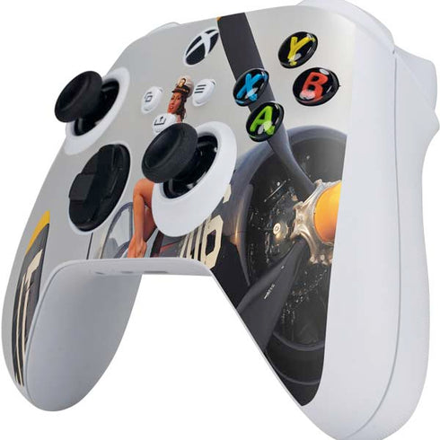 1940s Navy Pin-Up Girl On Corsair Fighter Plane Xbox Series S Controller Skin