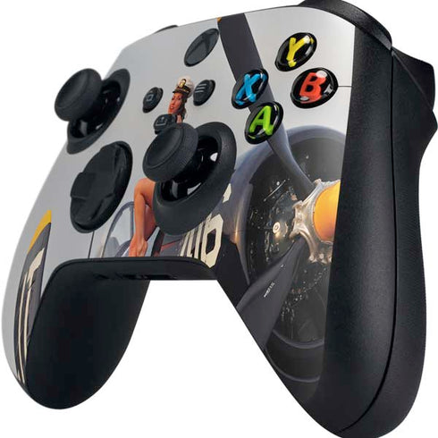 1940s Navy Pin-Up Girl On Corsair Fighter Plane Xbox Series X Controller Skin