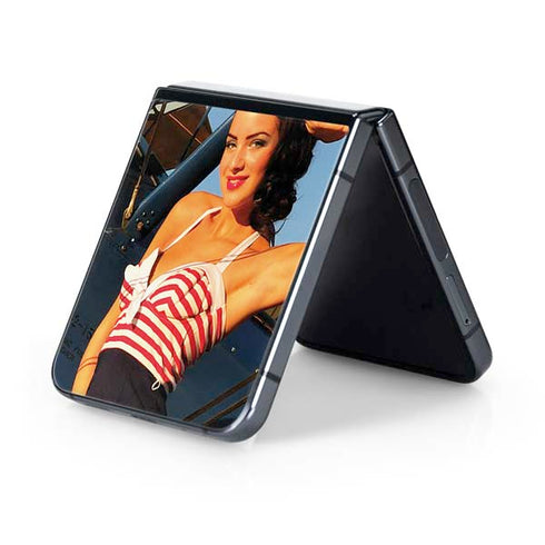 1940s Pin-Up On Stearman Biplane Galaxy Z Flip5 5G Skin