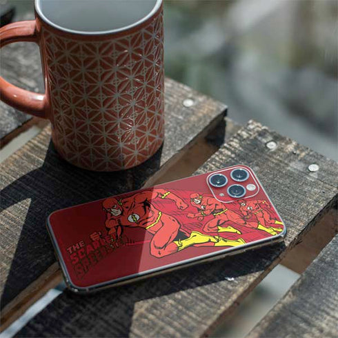 DC Comics The Flash Classic Art in Sequence Running pose iPhone 11 Pro Skin