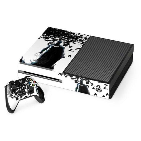 DC Comics Batman Holding batarang Art Xbox One Console and Controller Bundle Skin
