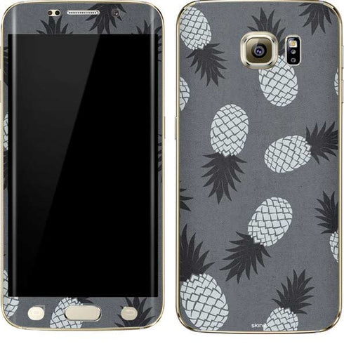 Black and White Pineapples Galaxy S7 Edge Skin