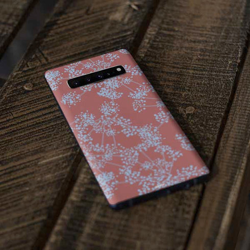 Airy Blue Floral Galaxy S10 Skin