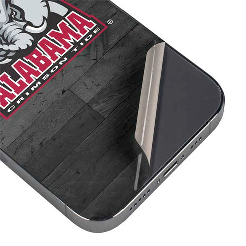 University of Alabama Basketball Wood iPhone 15 Pro Skin